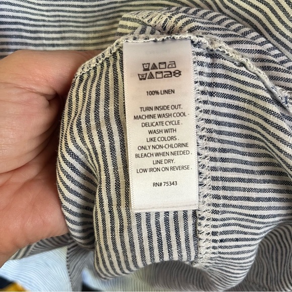 Tahari Blue and White Striped 100% Linen Boxy Tank Top Contrasting Stripes - Picture 6 of 8